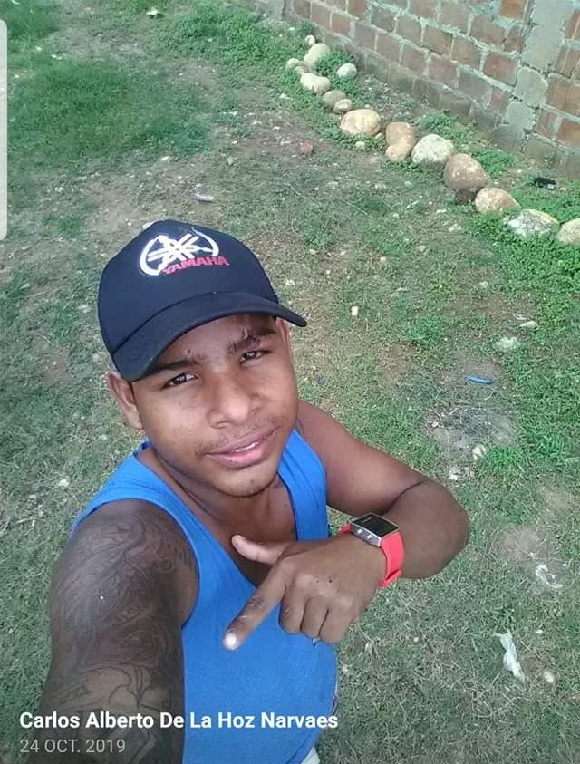 4db719ff 4254 43e0 93bb 28400cf36501