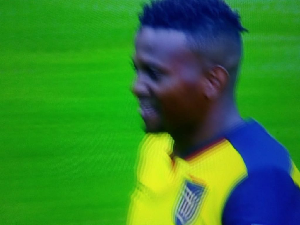 0b539eb3 f705 452d 9546 fc75ca02e733