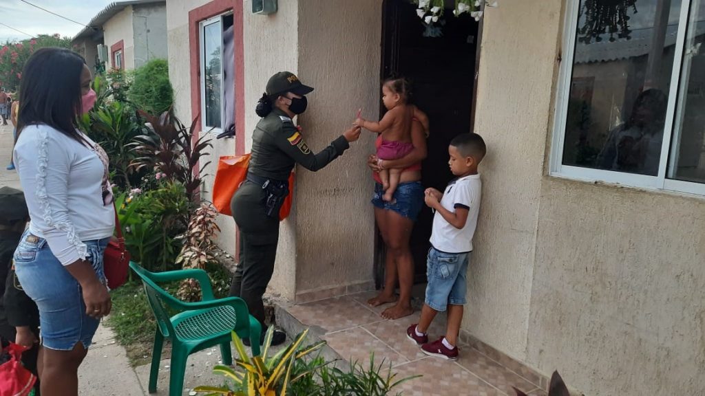 Entrega de dulces en casa en Tenerife