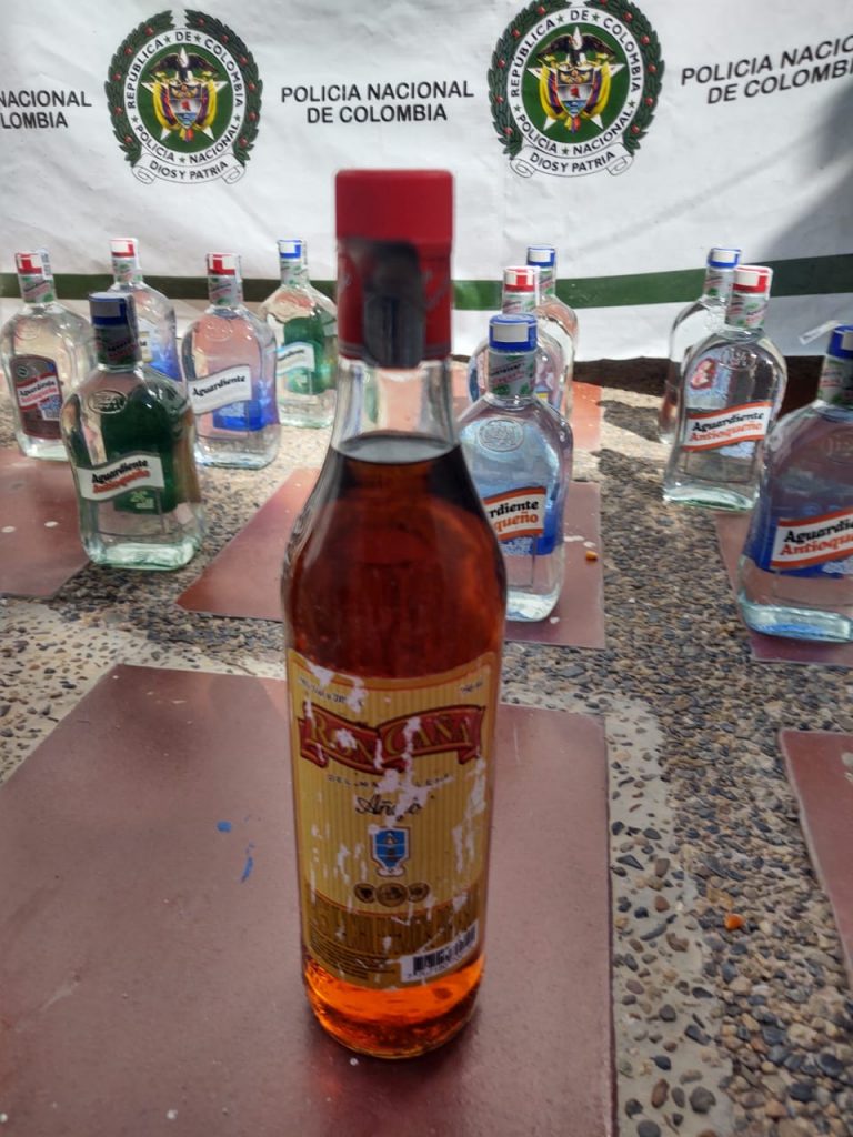 Incautacion de Licor adulterado en Fundacion 1