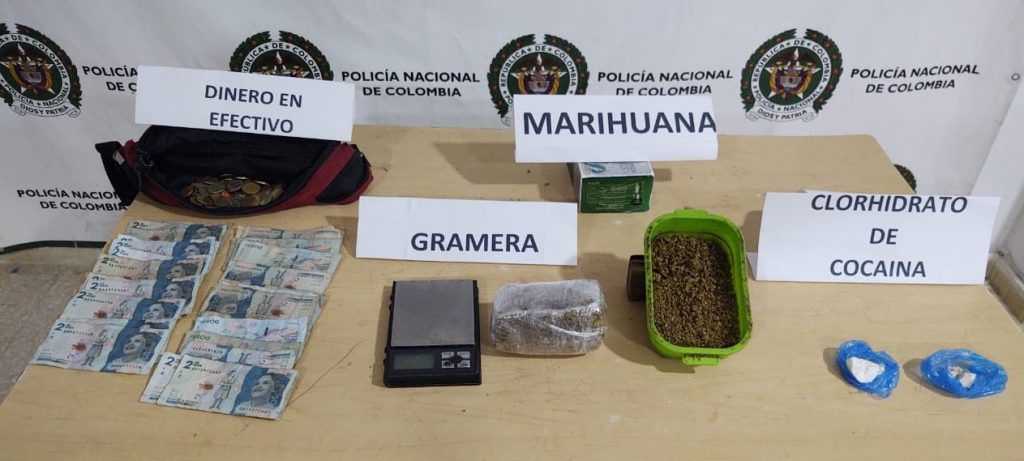 Policías de la Sijín del Magdalena capturaron a presunto jíbaro en Plato 1 capturado con estupefacientes 2