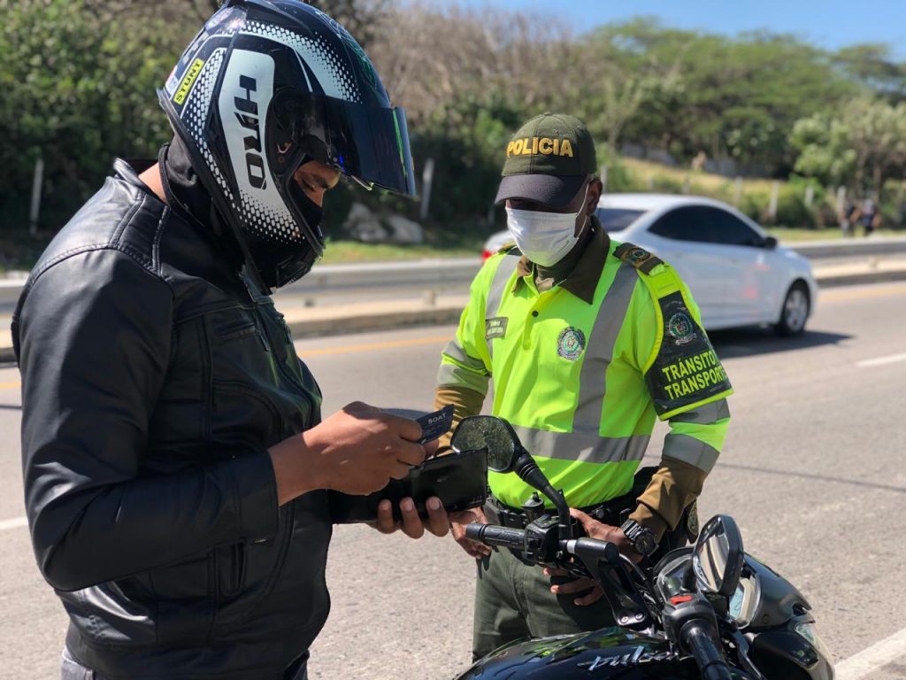 220 policías en diferentes áreas para garantizar movilidad en puente del 'Día de Reyes' en Barranquilla 1 Puente festivo dia de reyes transito del Atlantico 1