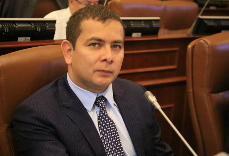 senador Miguel Angel Barreto del Partido Conservador