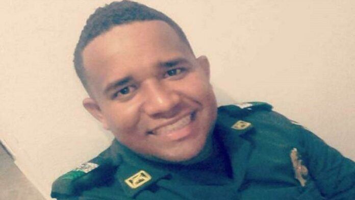 Con síntomas de Covid-19, muere patrullero de la Policía a quien no se le hizo la prueba 1 Murio patrullero con sintomas de Covid 19 y nunca le hicieron la prueba 696x392 2
