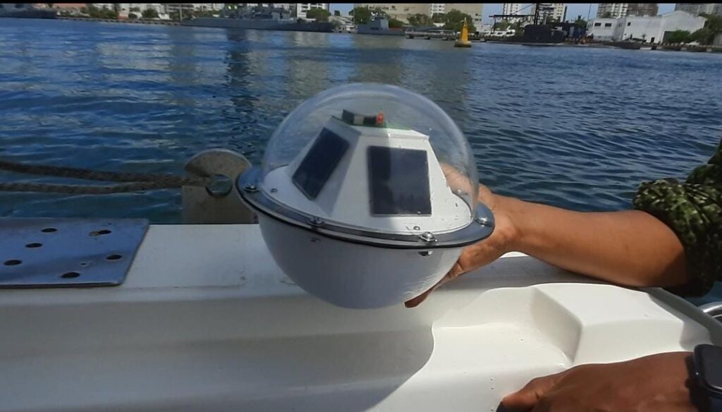 “Boya de Deriva”, una apuesta tecnológica que fortalece las capacidades de Dimar en la búsqueda y rescate de Buques en altamar 1 WhatsApp Image 2021 07 29 at 9.15.31 PM 2 1