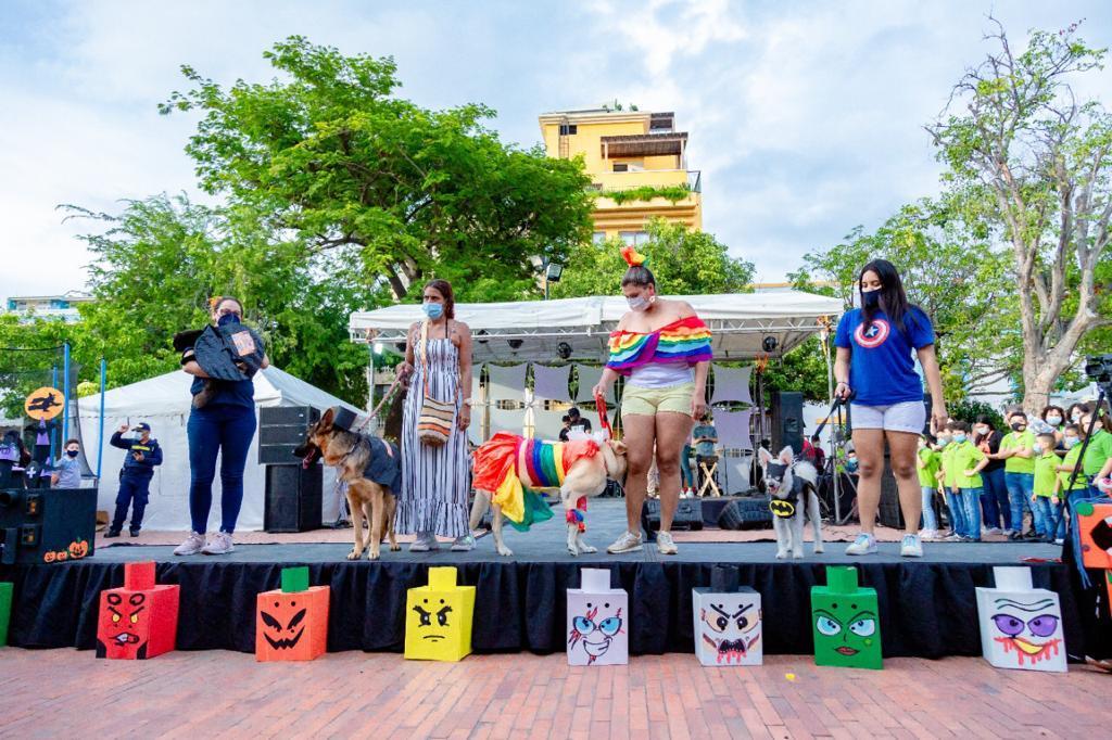 Con la iniciativa EcoHalloween Alcaldia y Essmar fomentan la sostenibilidad ambiental en Santa Marta 2