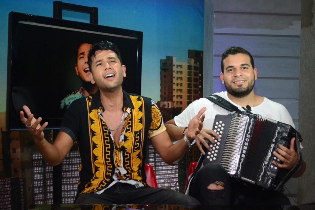 Cantillo fusiona su talento con el acordeonero JK Escorcia en ‘Ganas de verte’ 1 Cantillo fusiona su talento con el acordeonero JK Escorcia en ‘Ganas de verte