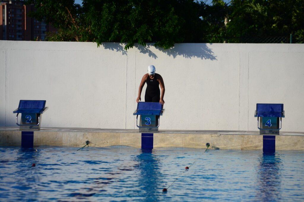 Maria Camila Ferrer del Rio todo un delfin en Nacional Infantil de Natacion 2