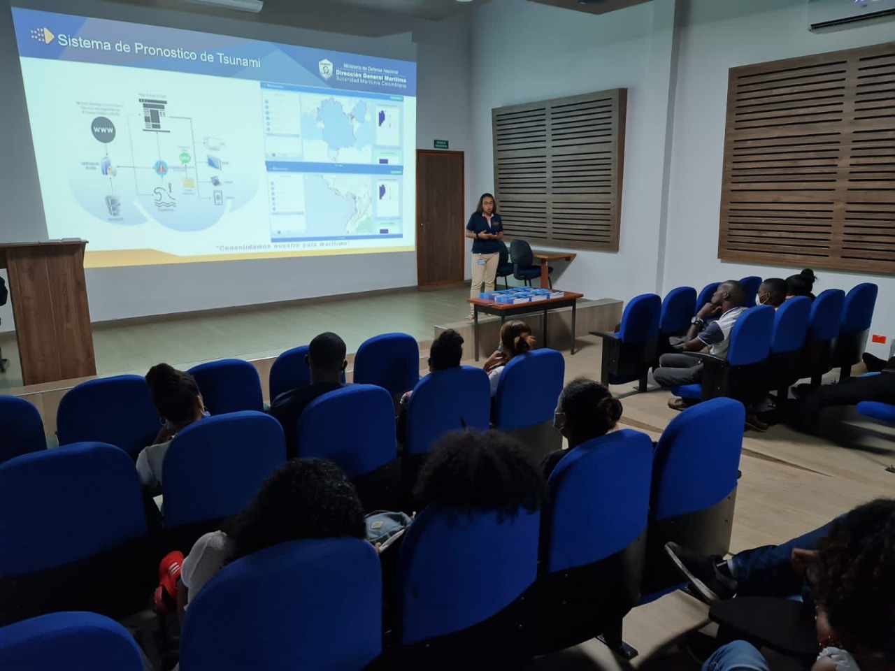Dimar continúa comprometida con la educación del Pacífico colombiano 1 BOLETIN DE PRENSA N 4