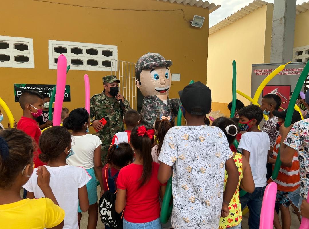 Ejército Nacional brinda bienestar a los habitantes del corregimiento de Sevillano en el Magdalena 3 Ejercito Nacional brinda bienestar a los habitantes del corregimiento de Sevillano en el Magdalena 3