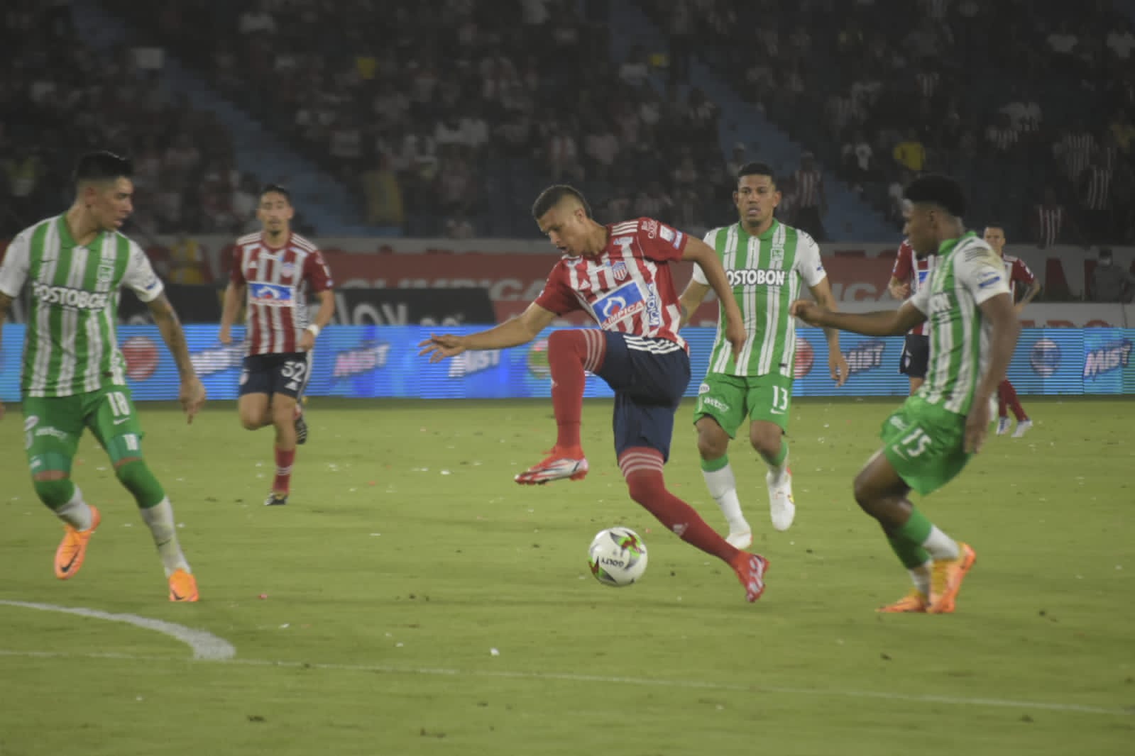 Junior hace respetar el Metropolitano derrotando 3-1 a Nacional 5 Junior hace respetar el Metropolitano derrotando 3 1 a Nacional 2