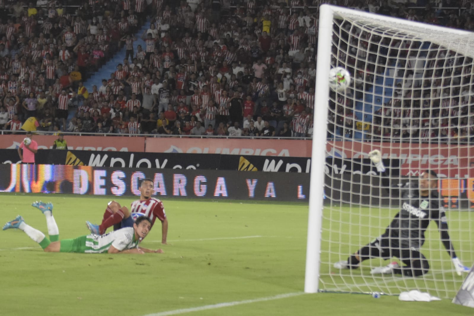 Junior hace respetar el Metropolitano derrotando 3-1 a Nacional 2 Junior hace respetar el Metropolitano derrotando 3 1 a Nacional 5