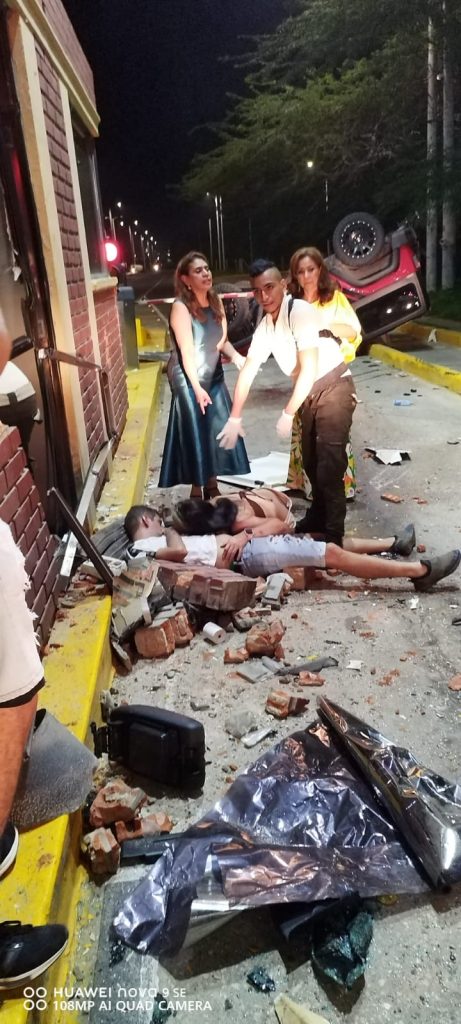 Varias personas heridas dejó accidente de vehículo que chocó contra caseta del peaje de Puerto Colombia 2 4098552a c49a 4b78 9fe0 b15d246b4753