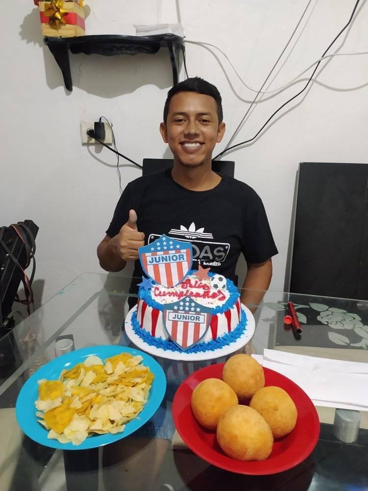Santo Tomas De cuatro balazos asesinan a ayudante de tienda