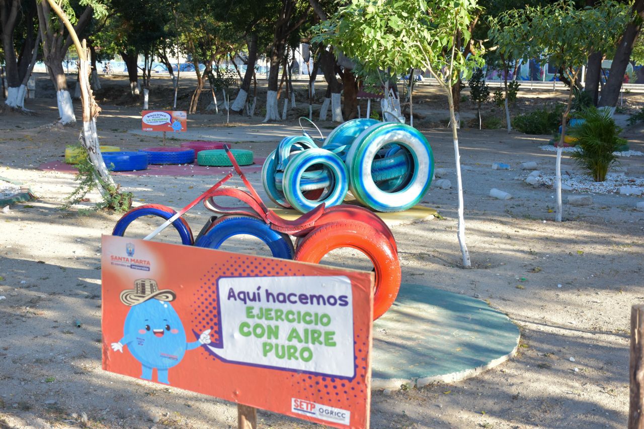 Alcaldia entrego recuperacion de tramo del rio Manzanares y parque eco ambiental 7