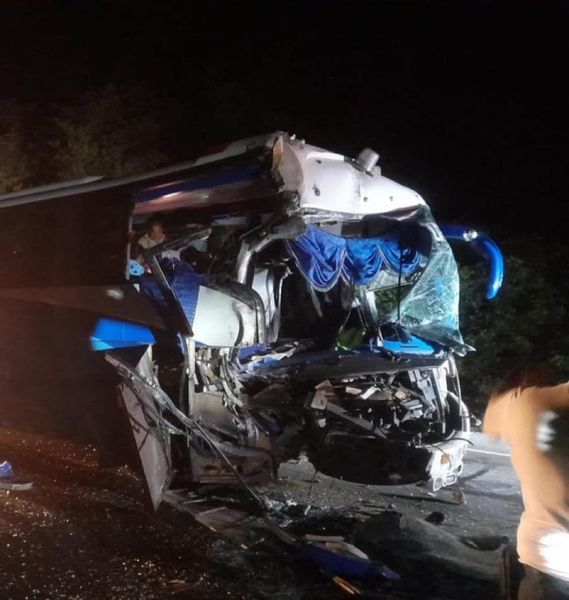 Varios heridos deja accidente entre bus de pasajeros y tractomula en la vía Ciénaga-Barranquilla 1 332210892 915041052976233 4209281329550941450 n 1