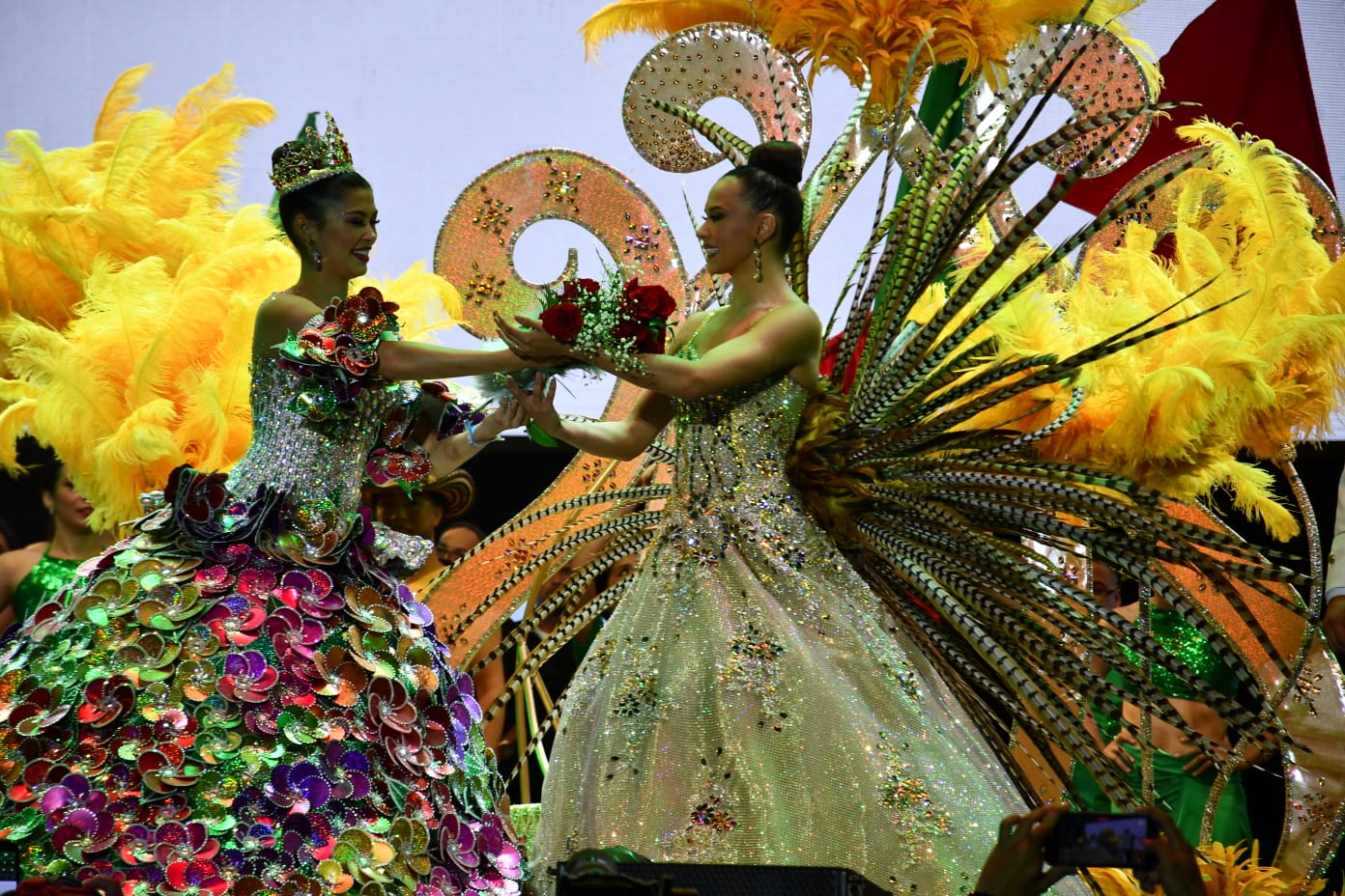 Con una ‘Noche entre palmeras', Natalia De Castro enamoró a barranquilleros y visitantes 4 Con una ‘Noche entre palmeras Natalia De Castro enamoro a barranquilleros y visitantes 5