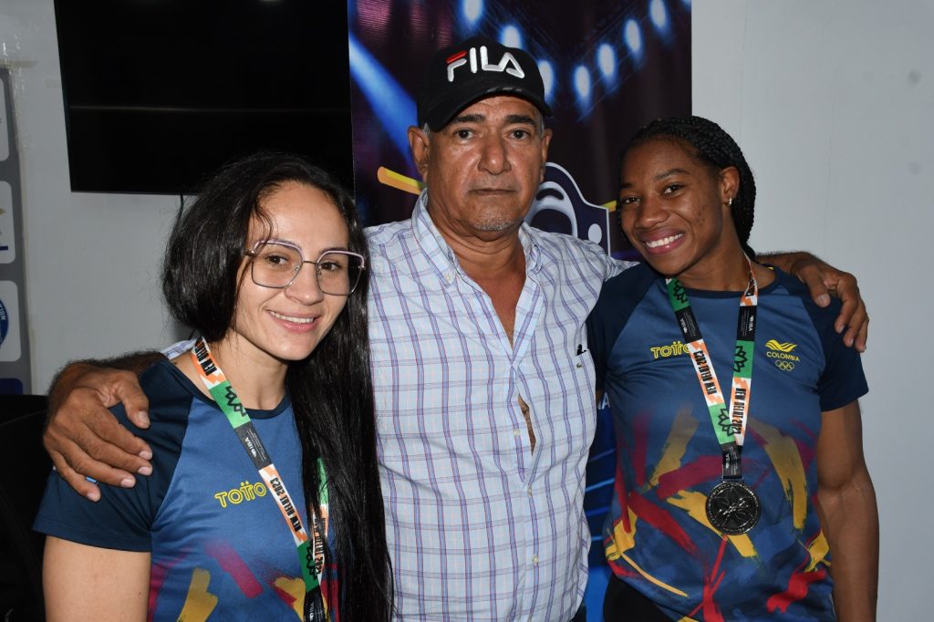 Angie Valdés y Yeni Arias, auténticas campeonas de la vida 5 Angie Valdes y Yeni Arias autenticas campeonas de la vida 6