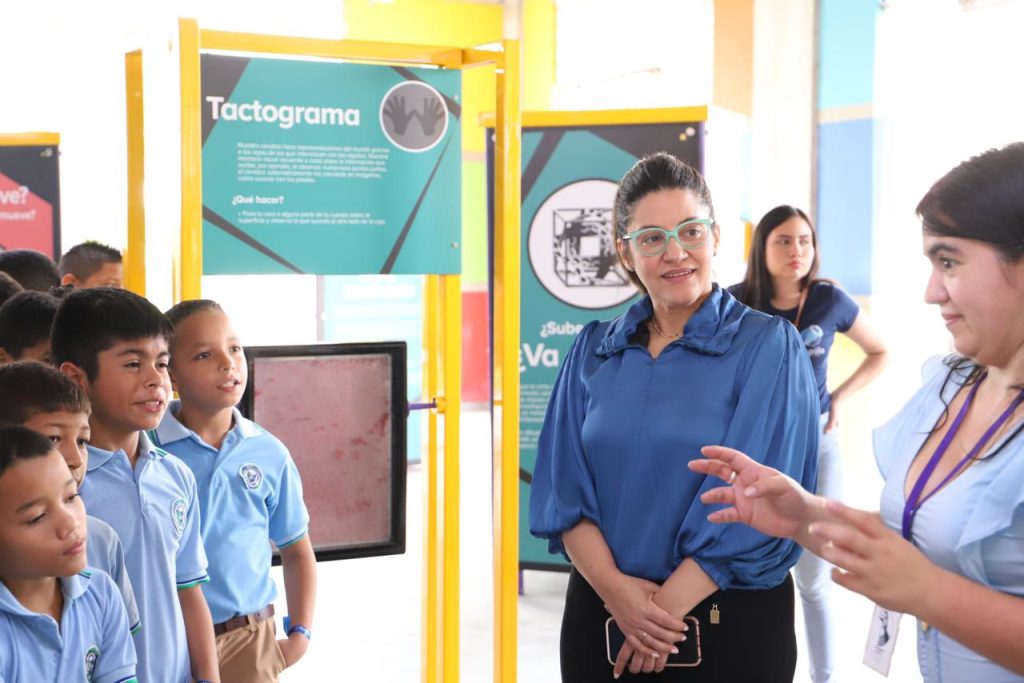 Colegios oficiales del Atlántico disfrutaron el primer día de la Maloka Viajera en Sabanalarga 3 7ef3b999 8e0a 41ba 9ad2 001b58f2d9ef