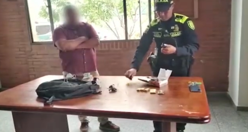 <a>Más de 6 kilos de oro incautados en el Aeropuerto El Dorado</a> 1 Screenshot 20230407 080729