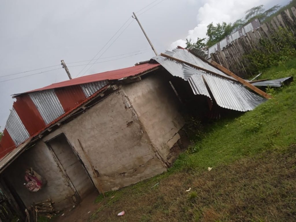 S.O.S. por fuerte vendaval que azotó al Playón de Orozco, corregimiento de El Piñón, Magdalena 3 355678040 6300564673395615 3893610464285813450 n