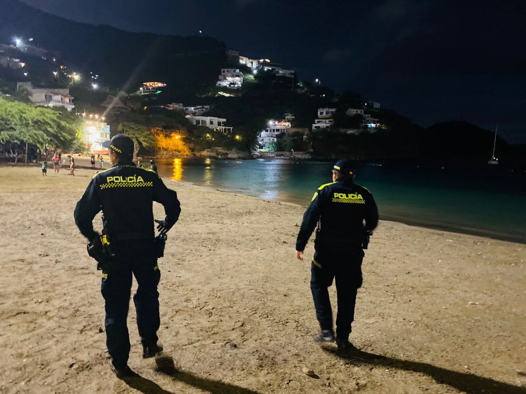 Magdalena: 1.800 Policías garantizarán la seguridad en el puente festivo de San Pedro y San Pablo 2 Magdalena 1.800 Policias garantizaran la seguridad en el puente festivo de San Pedro y San Pablo 3