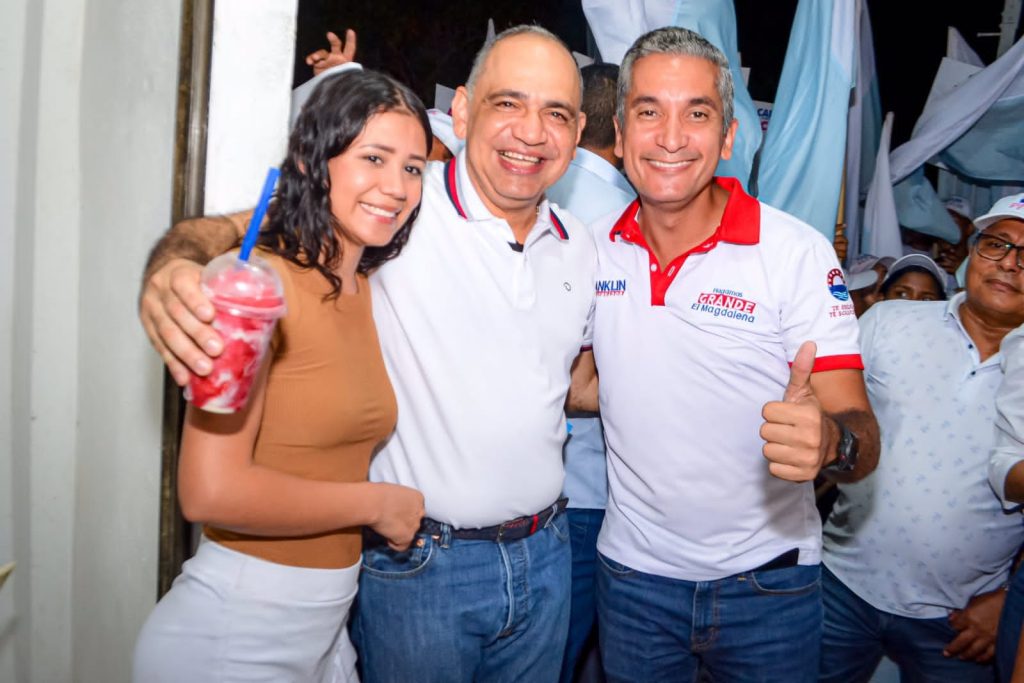 Franklin, recibe multitudinario apoyo en el barrio La Paz 1 WhatsApp Image 2023 10 09 at 4.14.45 PM
