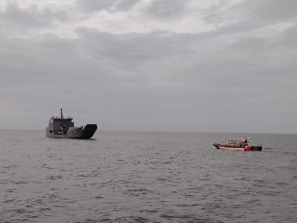 Tras ocho horas a la deriva, fueron restadas 34 personas en el Pacífico colombiano 2 2b190a01 0238 4d8e bec1 7202cd96b89d