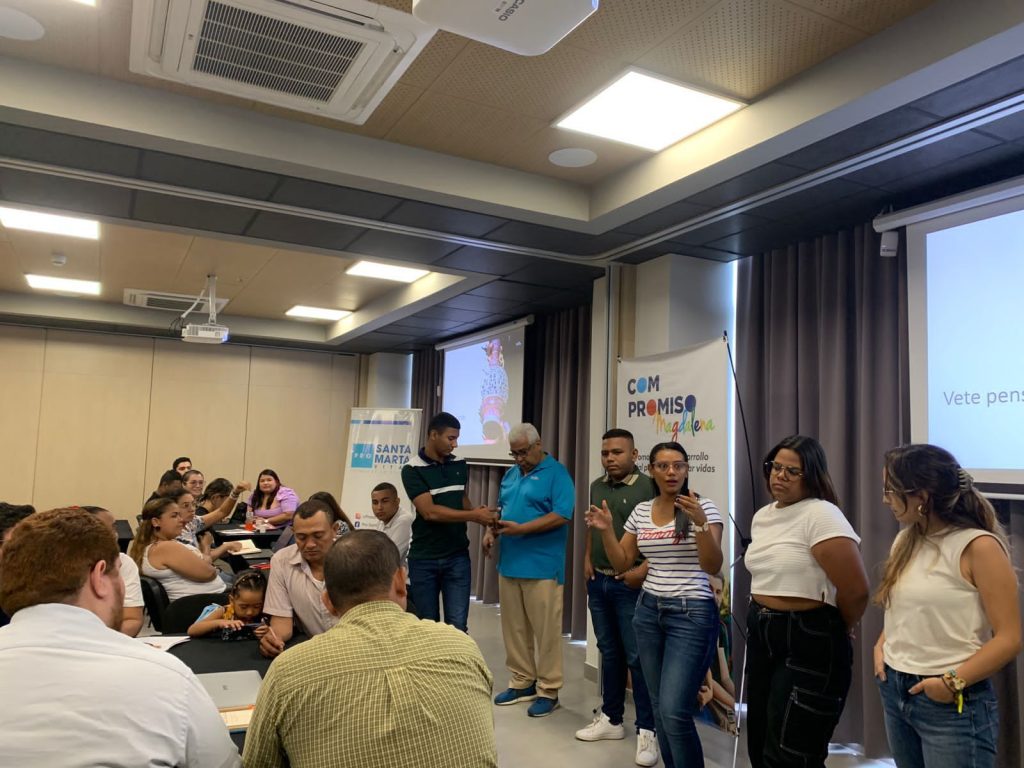 40 jóvenes inician formación en el Centro de Liderazgo Consciente del Magdalena 4 40 jovenes inician formacion en el Centro de Liderazgo Consciente del Magdalena 6