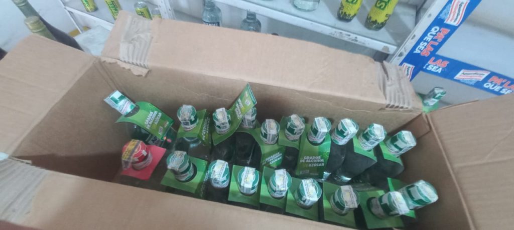 Equipo anticontrabando de la Gobernacion del Magdalena confisco licores y cigarrillo ilegales en Fundacion 2