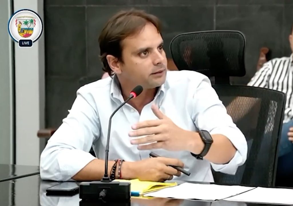 Proyecto de ordenanza busca prohibir comisiones en recaudo de tasa de seguridad: iniciativa del Diputado Alfredo Varela 1 w