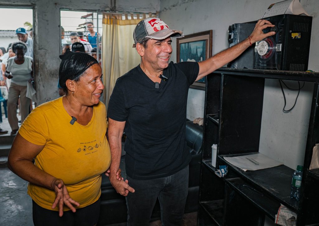 Alcalde Char dignificará 8.270 hogares barranquilleros con el mejoramiento integral de viviendas  3 GHbCLCoXAAAisSI