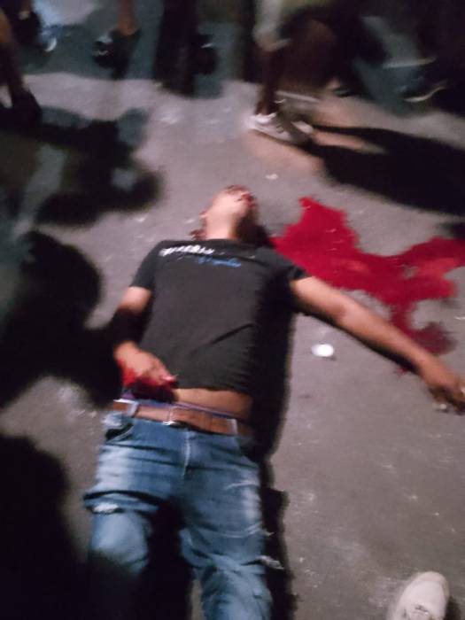 En el 'Parquecito' del barrio El Valle fue asesinado un hombre a bala 3 IMG 20240220 WA1212 768x1024 1
