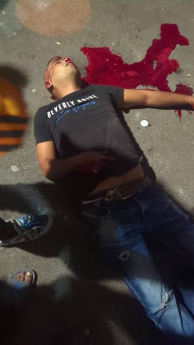 En el 'Parquecito' del barrio El Valle fue asesinado un hombre a bala 4 IMG 20240220 WA1275 576x1024 2