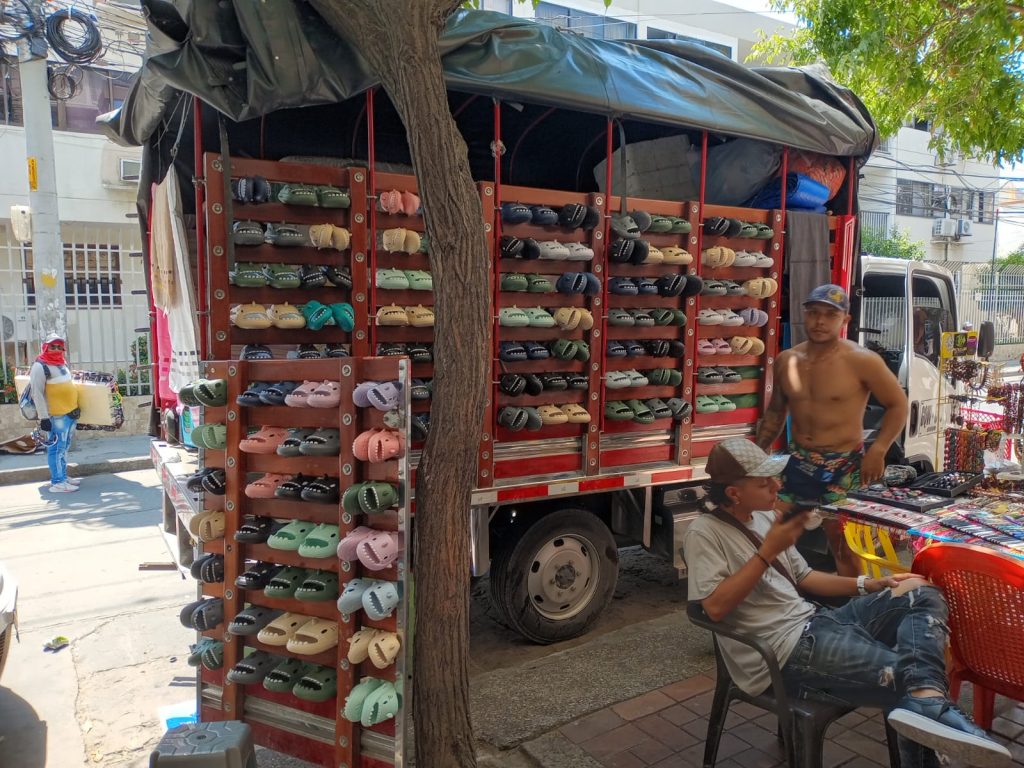 "Deje de mentir Camilo George, documéntese y dedíquese a trabajar. Prorodadero no recibe ingreso alguno de la alcadía ni de vendedores": Iván Calderón 5 853cf3f2 d398 4a80 b23d a86069a008d8