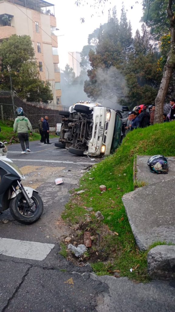 Accidente ruta escolar Bogota 2