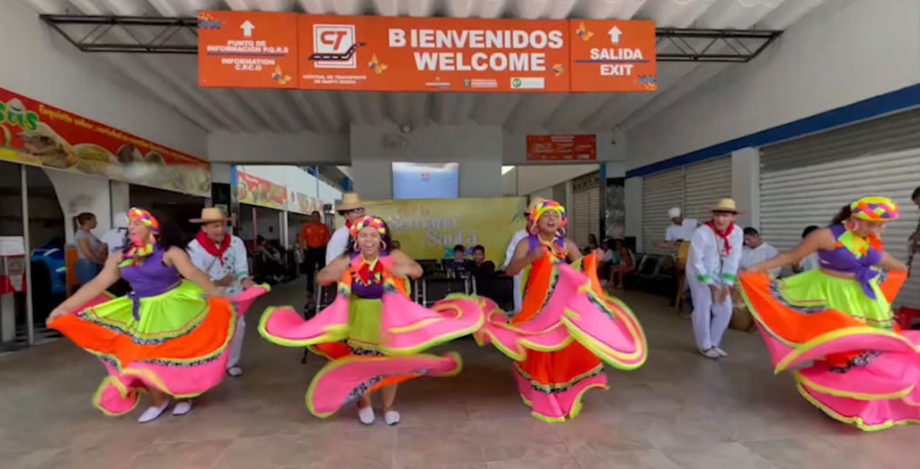 Santa Marta da la bienvenida a turistas con música, danzas y artesanía 1 Captura de pantalla 2024 03 30 201711