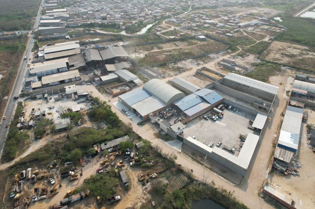 Triple A desmantela conexiones ilegales en bodegas industriales ubicadas en Juan Mina 2 2e3f6f75 c256 4388 9b2a 1ba028a32ed6