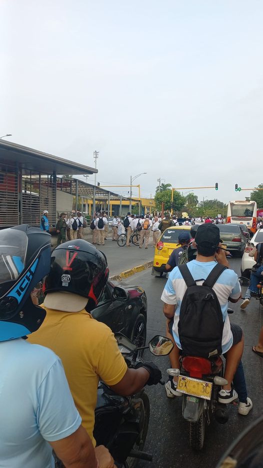 Continúa el caos en el sistema de transporte de Cartagena debido a protesta de conductores de Transcaribe 3 433962467 10160346846310819 7231426093057854164 n