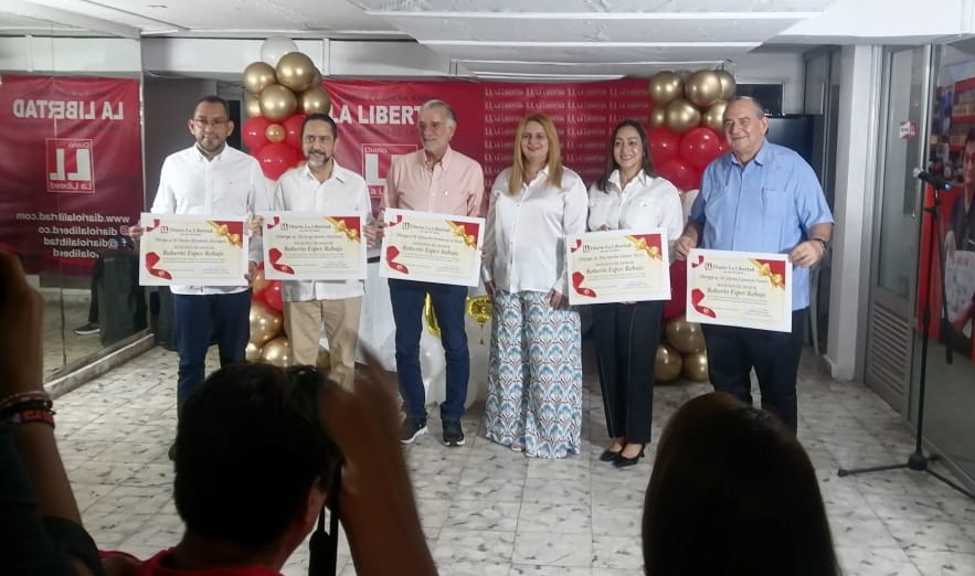 Celebración de los 45 años de Diario La Libertad: Un histórico aniversario de compromiso con la Verdad 4 8dd7554a bf5d 4efe 85fe a09a4a645694 1
