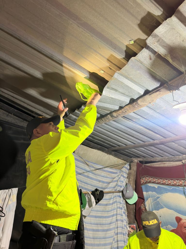 Capturados dos hermanos que utilizaban su propia casa como centro de acopio para la preparación y venta indiscriminada de drogas 6 9bdcad36 211f 4e9b b39d f657493d85a5