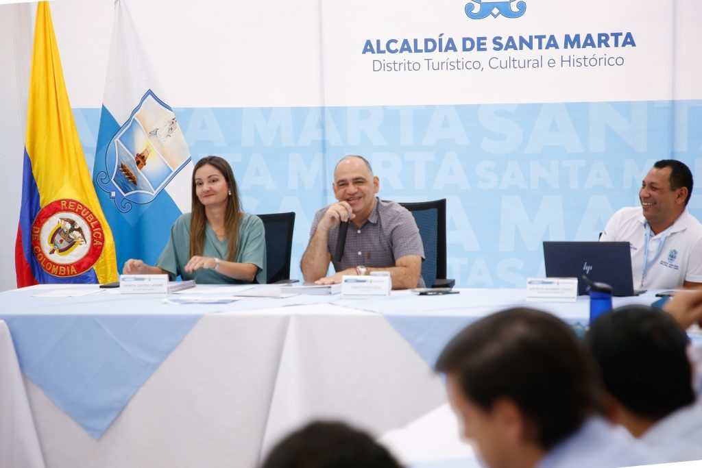 Alcalde Carlos Pinedo Aprueba el Plan de Desarrollo ‘500+’ para Santa Marta 1 GMcEDhLWkAAsLa7