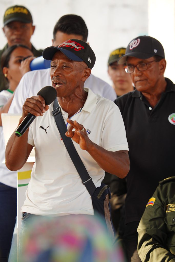 Alcalde Dumek Turbay se compromete con el desarrollo de Arroyo Grande y sus veredas 1 WhatsApp Image 2024 04 10 at 20.08.25 3
