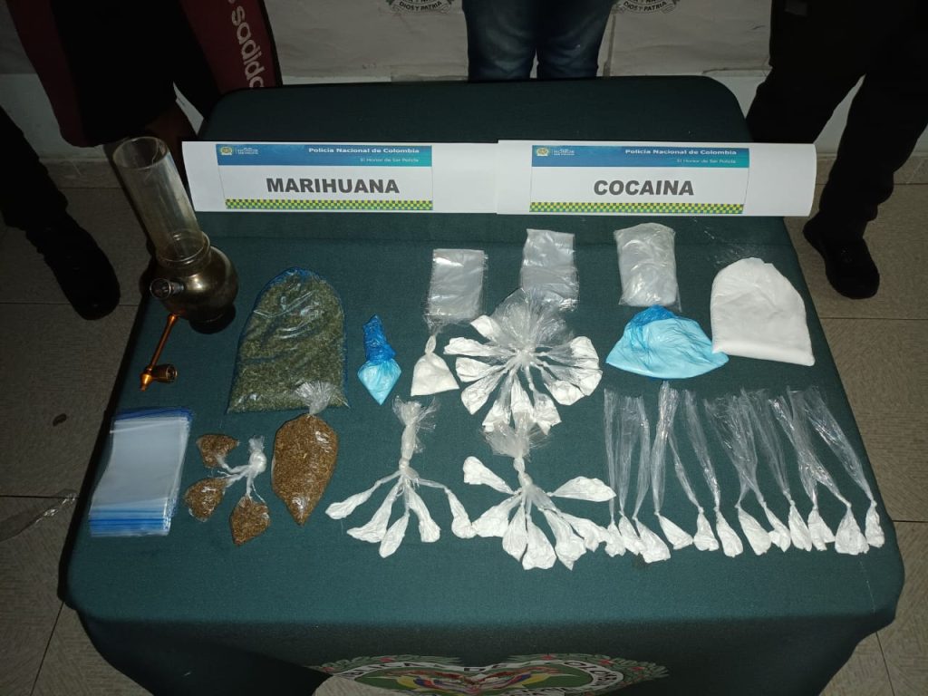 Policía en Bolívar desarticuló “negocio familiar” de estupefacientes en Magangué 1 c0390292 d62d 445b ba38 cc1cece8c71b