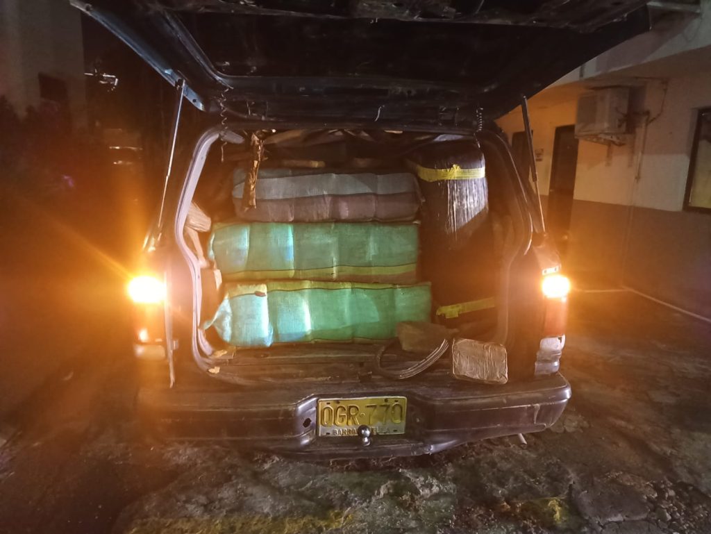 En zona rural de Maicao incautan 676 kilos de marihuana 1 En zona rural de Maicao incautan 676 kilos de marihuana 2