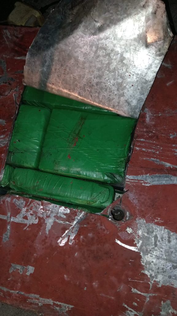 Incautan cocaína adherida a un buque mercante que tendría como destino a Europa 2 29d01eb9 d6ab 4f4e 9829 6e3674182eb9