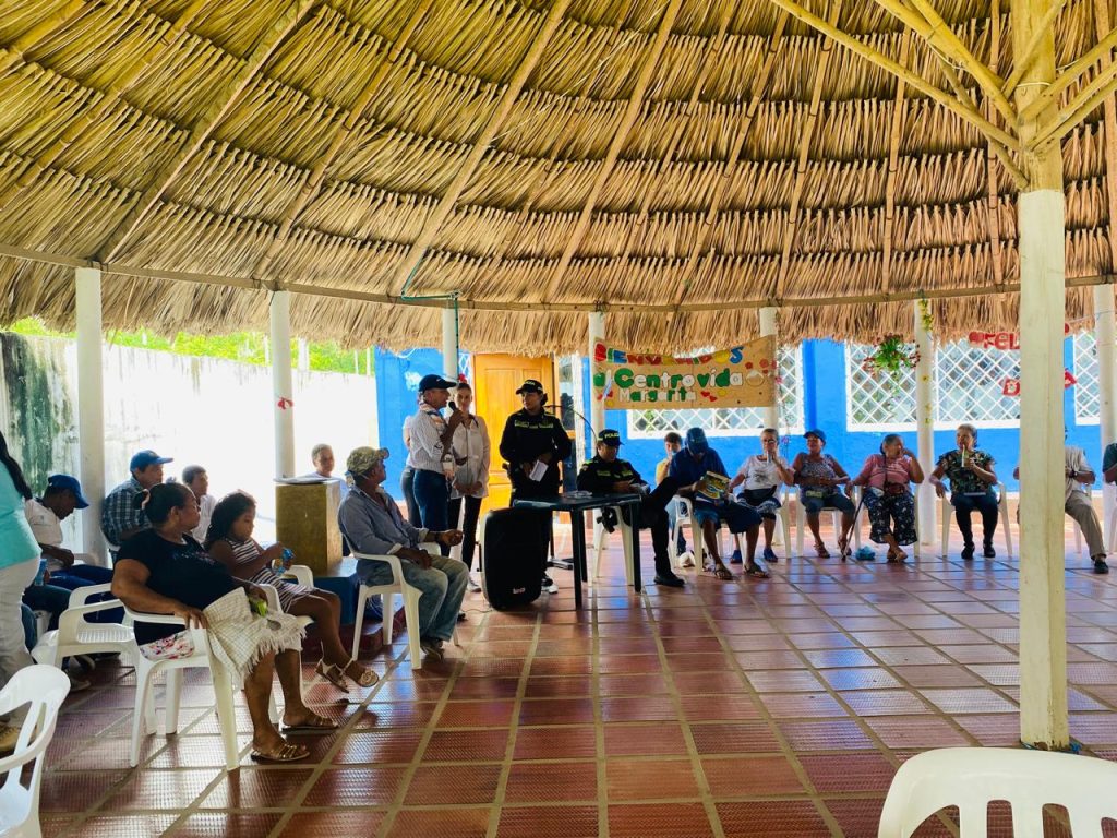 Con la actividad "Cuéntame tu historia Abuelo" Policía celebra el día del padre con los abuelitos de Margarita 3 484148a4 b6f1 418d 91f1 0011c3e3452c