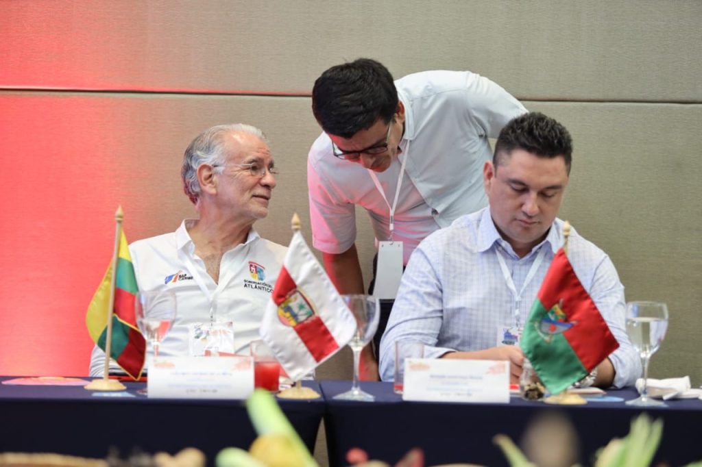 Gobernadores del Caribe confirman creación de empresa con énfasis en energías limpias 3 Imagen de WhatsApp 2024 06 13 a las 19.11.24 da83f273