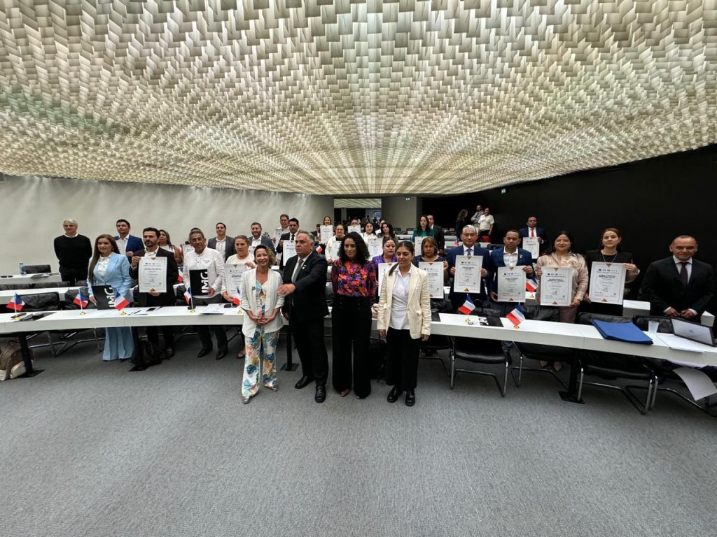 Gestión de la alcaldesa de Soledad Alcira Sandoval en el 8° Foro Global de Ciudades Sostenibles en París 2 Imagen de WhatsApp 2024 06 15 a las 20.04.45 946d605c