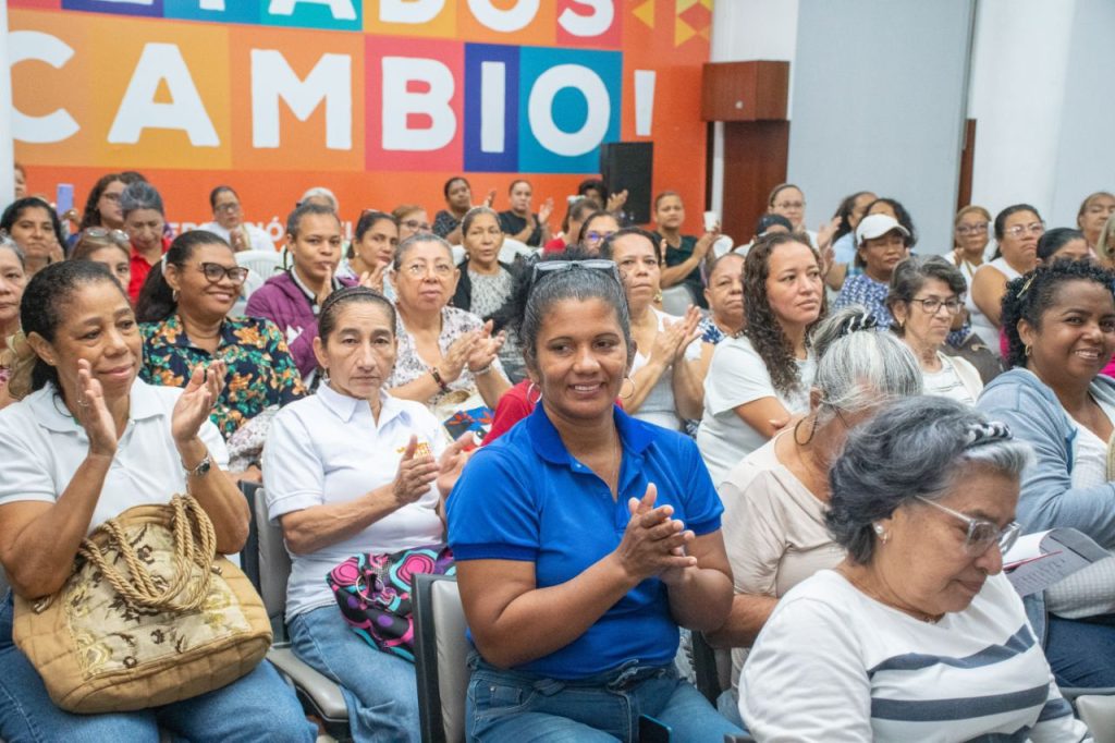 Cooperativa Modistas del Cambio' avanza sin descanso a convertirse en una empresa de propiedad colectiva con vocación de éxito en el mercado textil en la región Caribe colombiana 4 Imagen de WhatsApp 2024 06 16 a las 18.05.34 6bb7c379